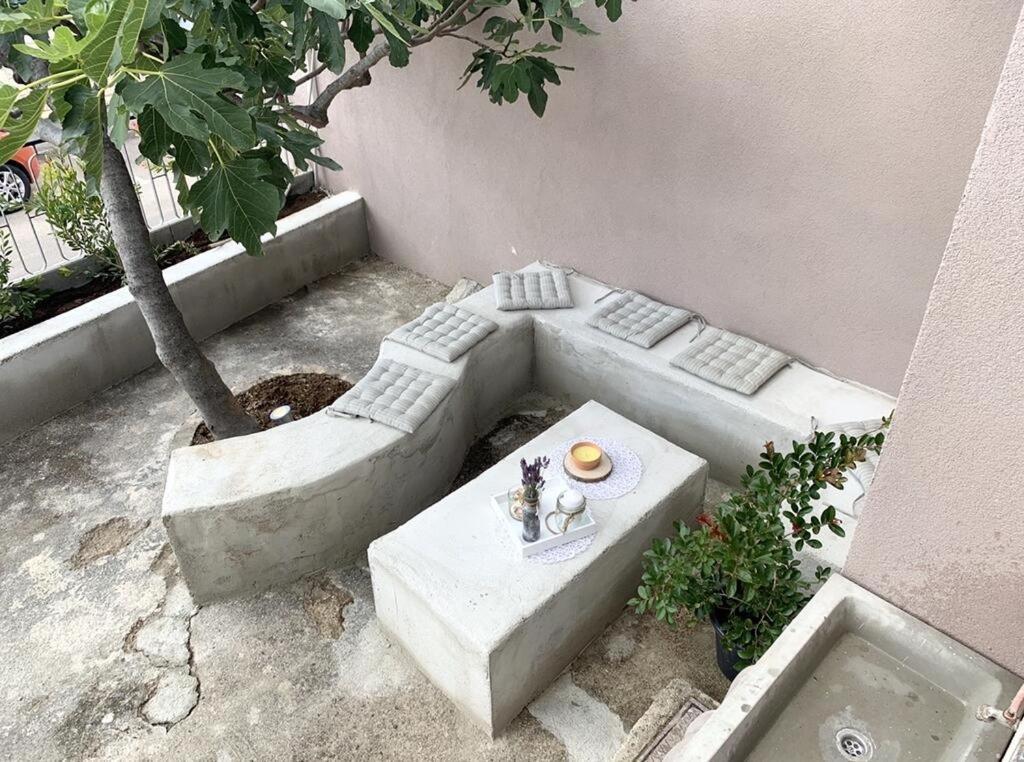 Ra City Garden Suite Пула Екстериор снимка