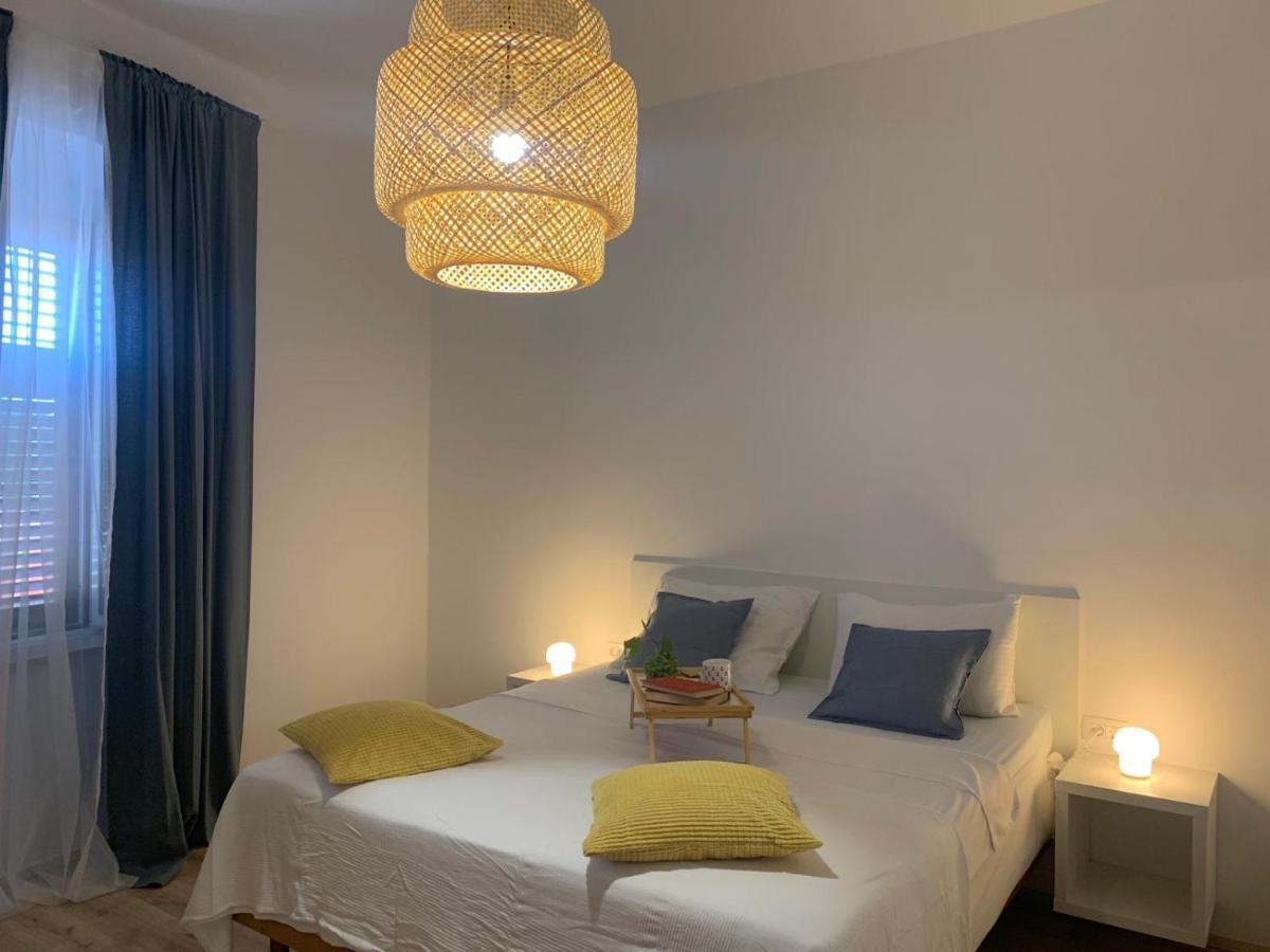 Ra City Garden Suite Пула Екстериор снимка